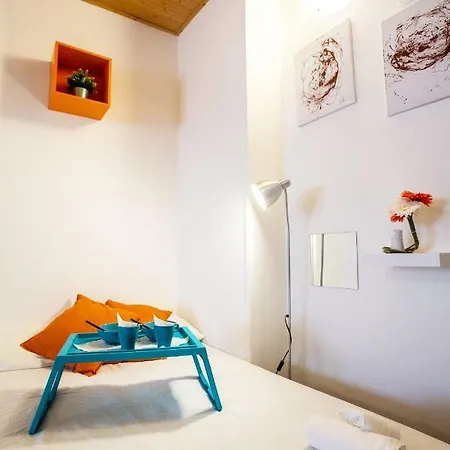 Apartment Viale Monza 83 Milan